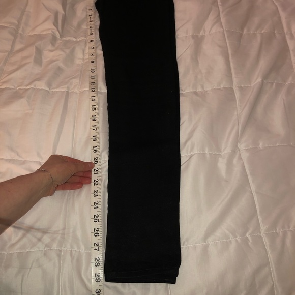 RAG & BONE skinny jeans worn once w stretch ( these make your butt look 👍 - Picture 11 of 14